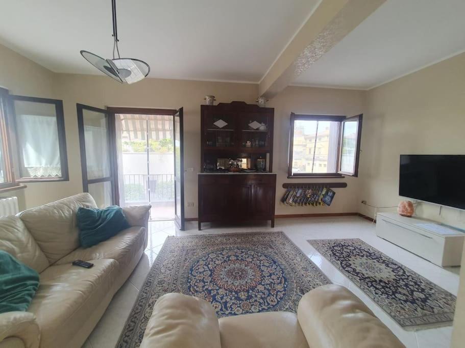 Touristic Apartment "Agata" Sirmione Exterior photo