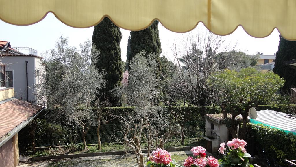 Touristic Apartment "Agata" Sirmione Room photo