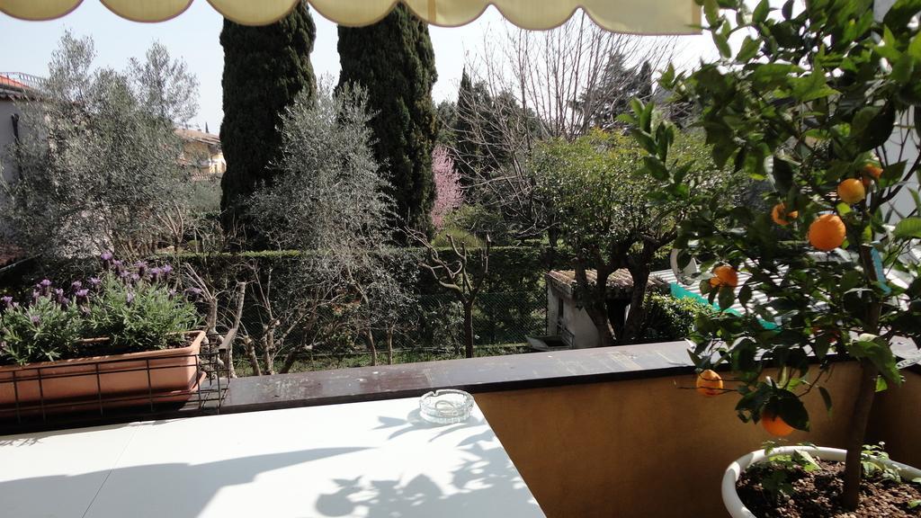 Touristic Apartment "Agata" Sirmione Room photo